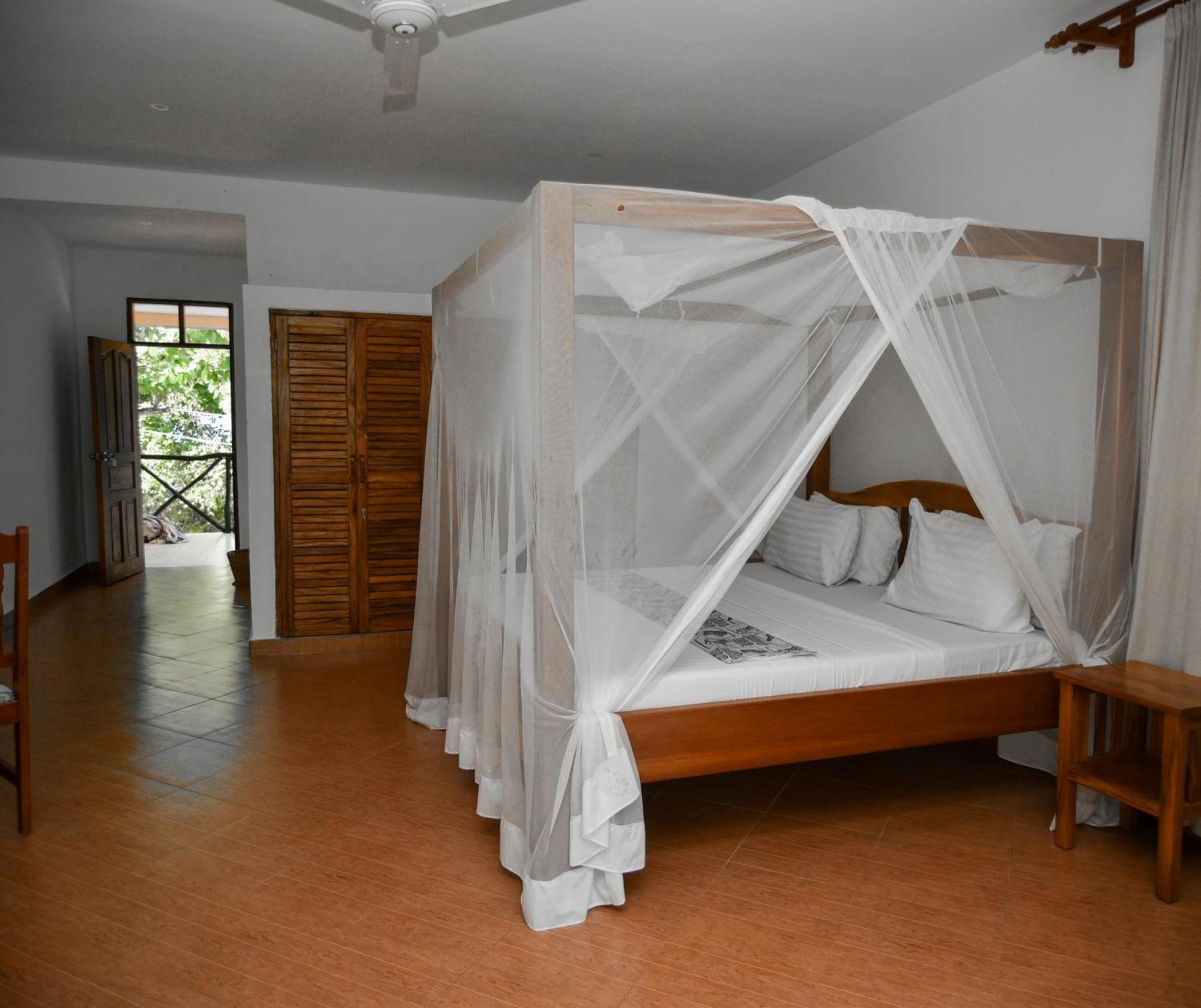 Coral Beach Resort Playa de Diani Exterior foto